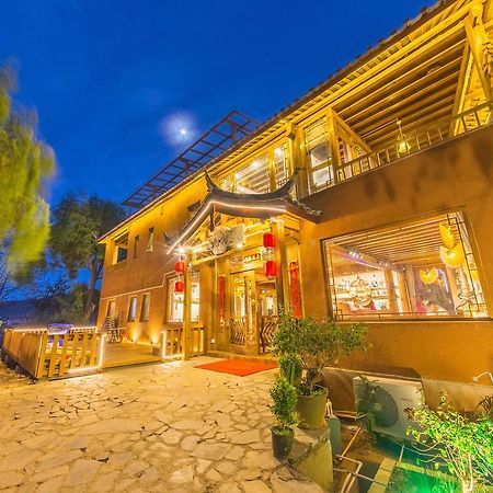 Nine'S Holiday Stay Лицзян Экстерьер фото